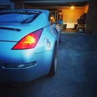 Silver/Chrome 2003 Nissan 350Z on Black Rota GTR-D
