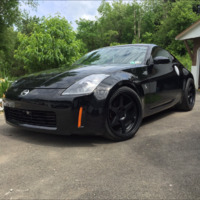Black 2005 Nissan 350Z on Black Varrstoen ES2