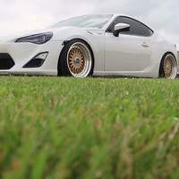 White 2013 Scion FR-S on Gold JNC 005