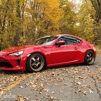 Red 2017 Toyota GT86 on Bronze Privat Legende