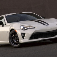 White 2017 Toyota GT86 on Gray 949 Racing 6UL